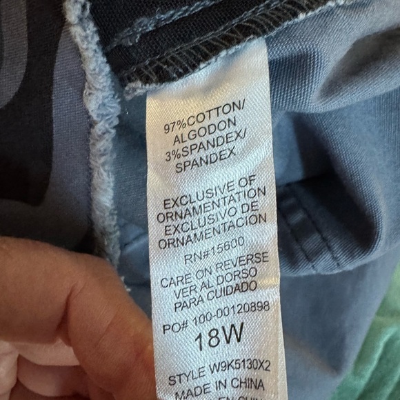 NWT Democracy cargo skirt Ab-Solution. Mold & hold. Size 18 blues - Picture 12 of 12